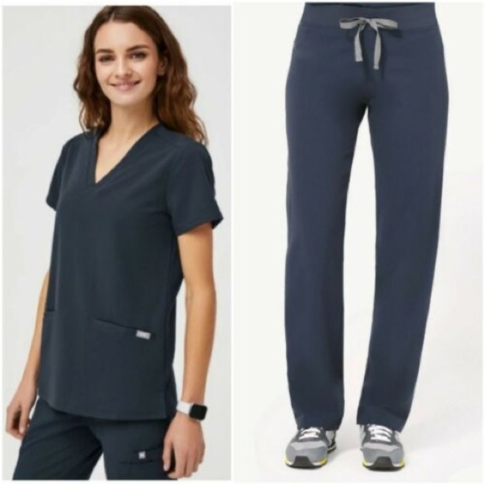 Dark Harbor Figs Scrubs Set (M & M regular)